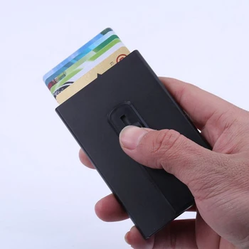 Винтаж 2020 Тонкие RFID Блокирующие Держатели карт Mini ID Чехол для защиты кредитных карт Алюминиевый Автоматический Выдвижной Визитница